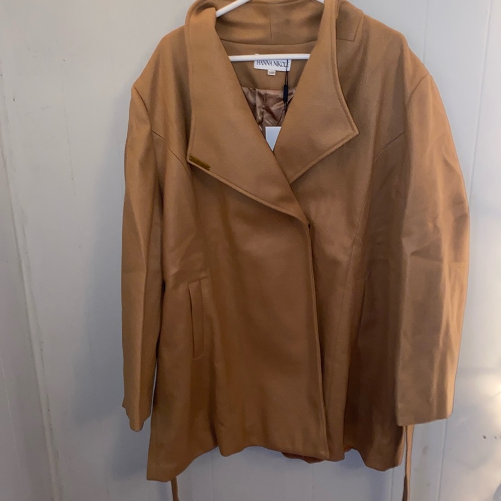 This is a Hanna Nikole women’s winter wool coat